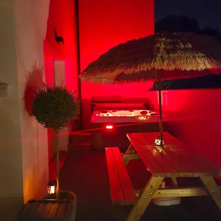 Maison Duplex Avec Jacuzzi